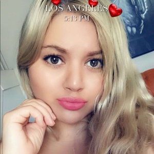 Meet your Posher, Vanessa